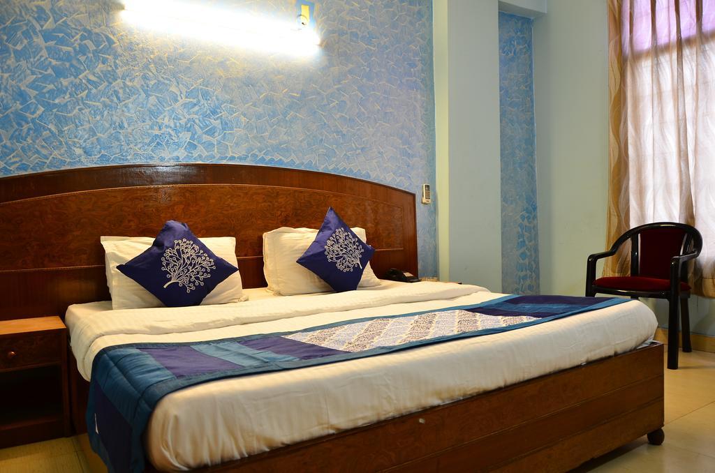 ניו דלהי Airport Hotel Paradise International מראה חיצוני תמונה