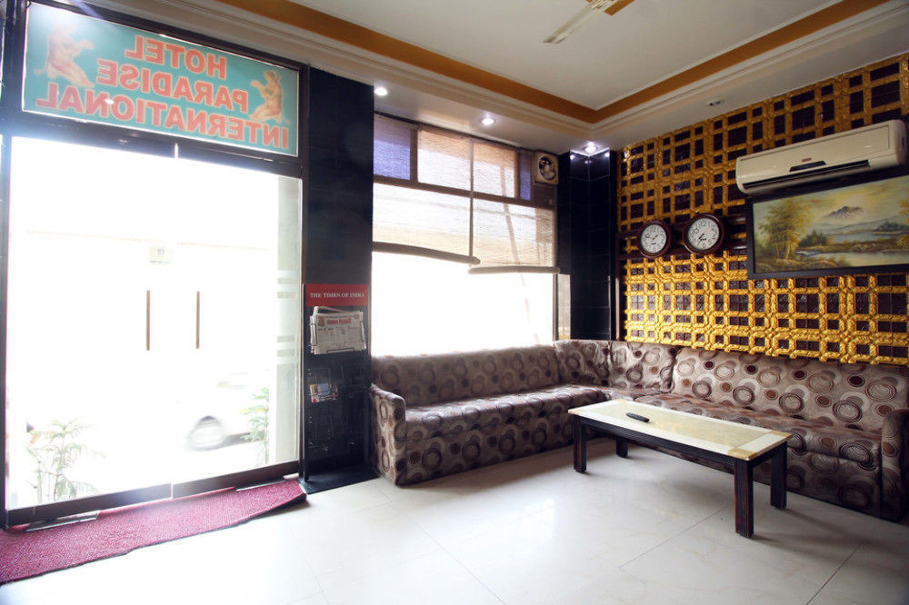 ניו דלהי Airport Hotel Paradise International מראה חיצוני תמונה