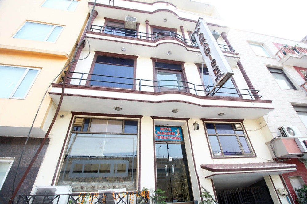ניו דלהי Airport Hotel Paradise International מראה חיצוני תמונה